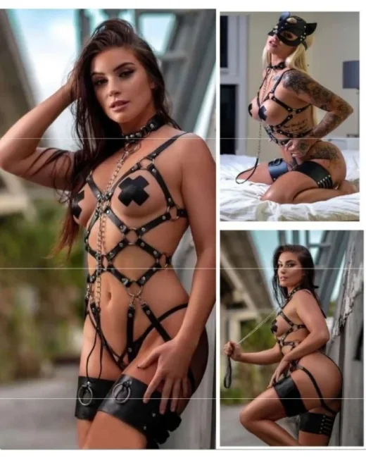 Siyah Boyunluk ve Tasma Detaylı Özel Bacak Tasarımlı Seksi Bodysuit