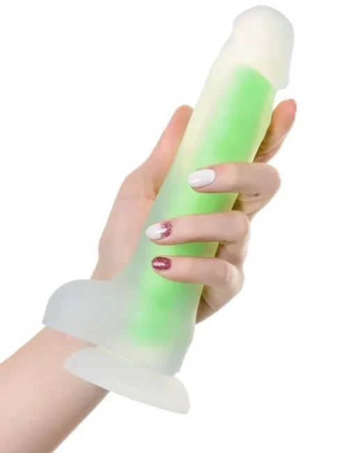Beyond Clark Glow Gece Parlayan Yeşil Dildo Silikon Şeffaf 22 cm – Vantuzlu