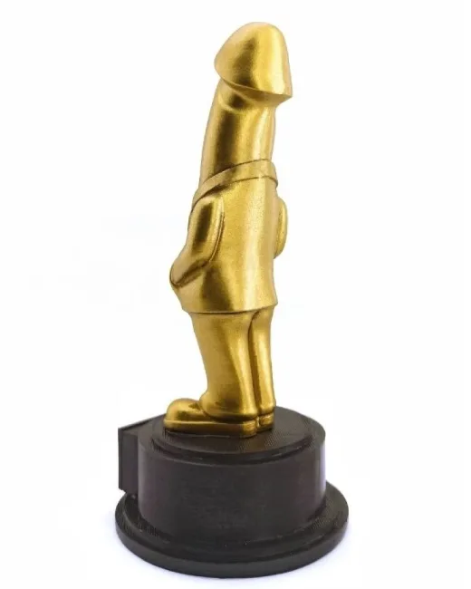 Dick Of The Year – Esprili Masaüstü Ödül Heykeli – Tasarım 01