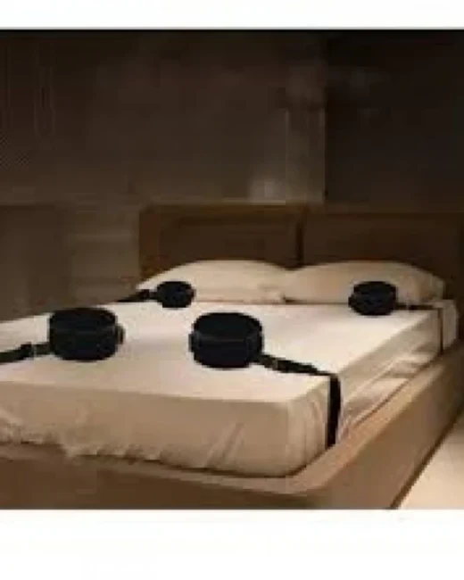 PELUŞ KELEPÇELİ YATAK KELEPÇESİ